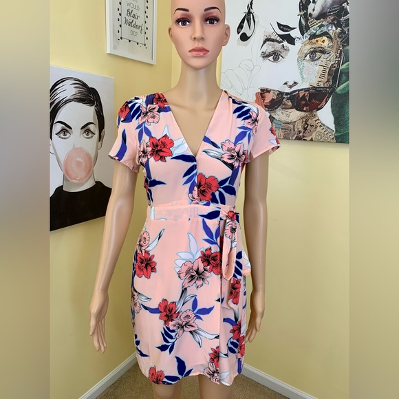 100% SILK‼️ NWT YUMI KIM Grapevine Wrap Dress in Maui Escape, Size XS - Picture 6 of 14